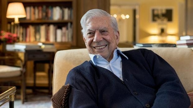 Mario Vargas Llosa, ingresado por coronavirus en un hospital de Madrid