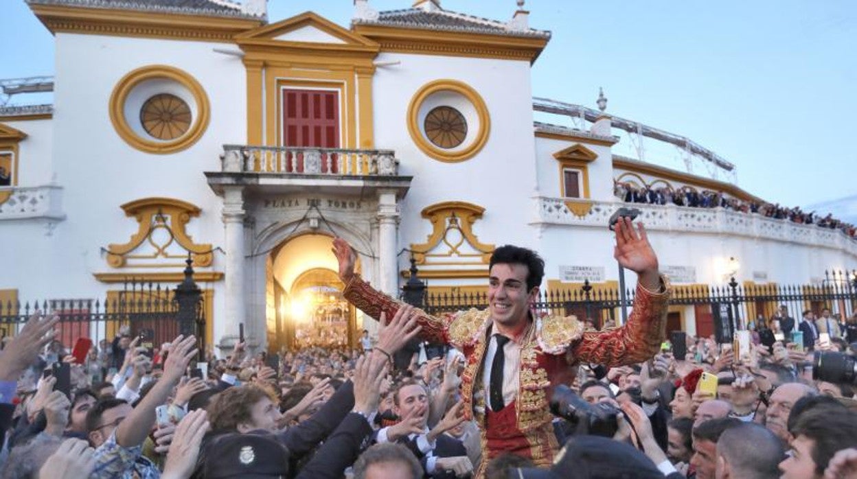 Tomás Rufo, por la Puerta del Príncipe
