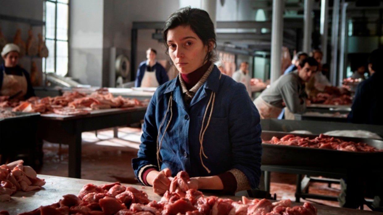 Gaia Girace es Lila Cerullo, la estupenda amiga de la protagonista