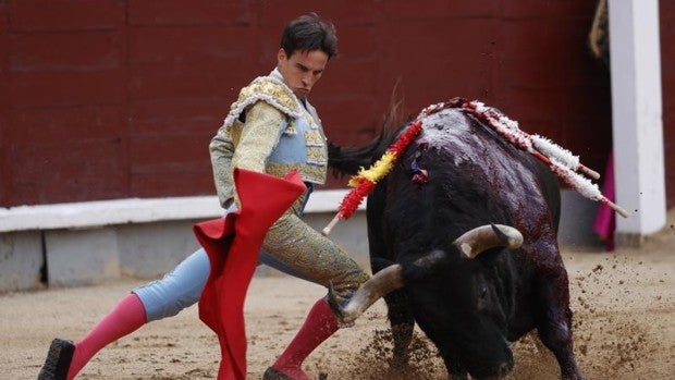Más pitones que bravura en la vuelta de Gonzalo Caballero