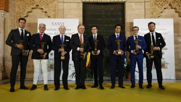 El Corte Inglés vuelve a entregar sus premios taurinos 'Puerta del Príncipe' en el Alcázar