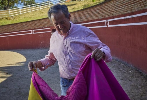 El Niño de la Capea reaparece a los 69 años: «Pensarán que estoy loco, pero quiero reivindicar la importancia de mi generación»