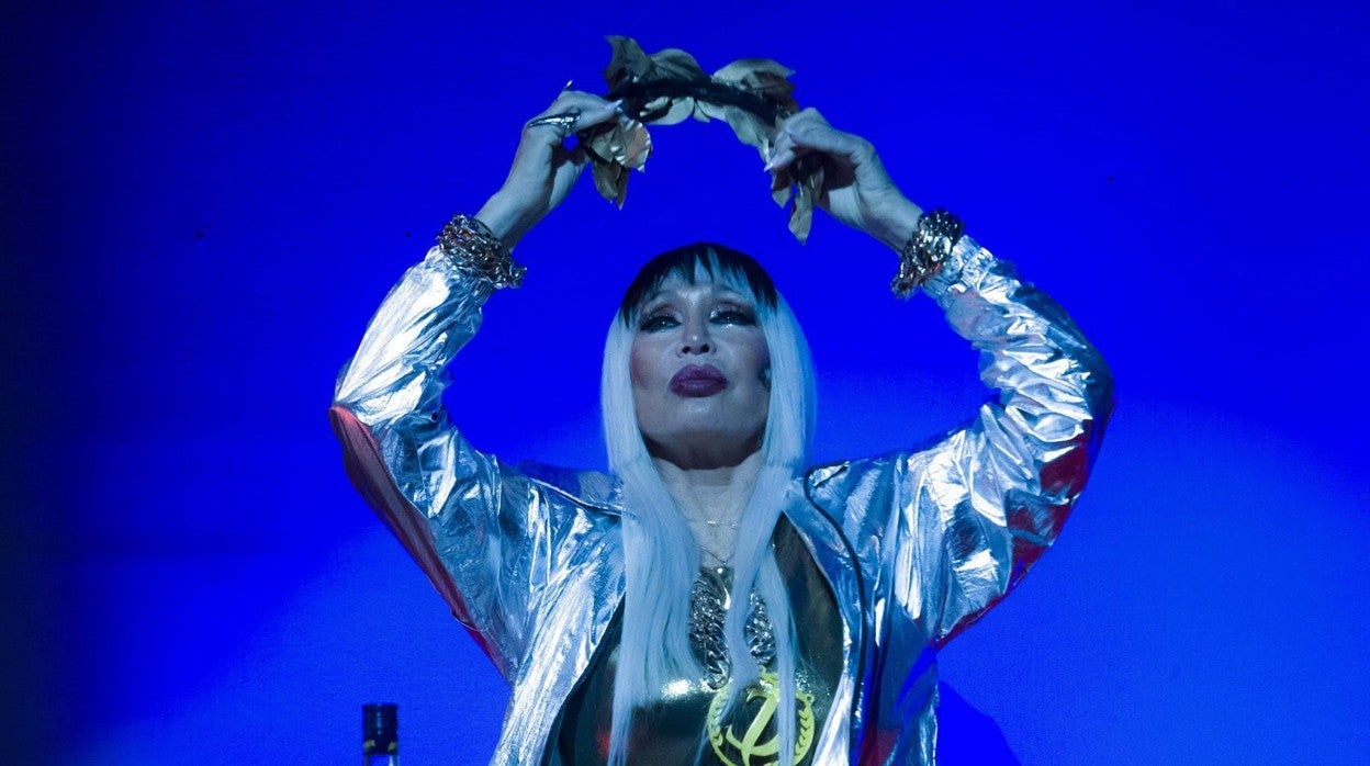 Moria Casán, en una imagen del 'Julio César' que abre Mérida