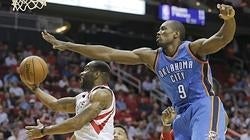 Ibaka, en acción