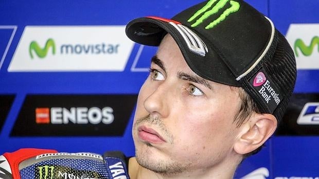 Palo de Yamaha a Lorenzo