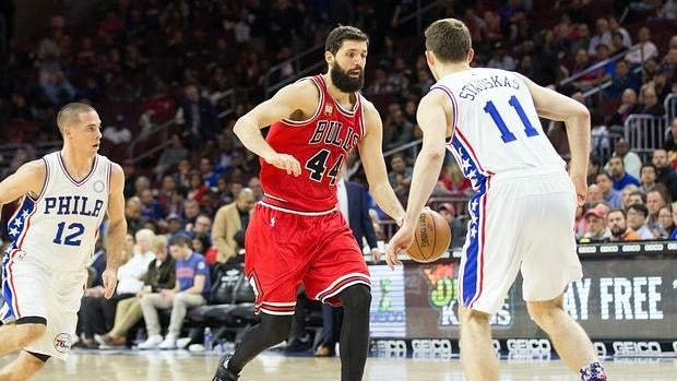 Nikola Mirotic, ante los Sixers