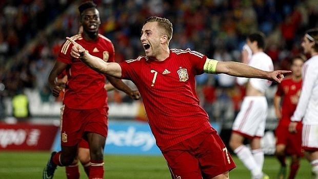 Deulofeu celebra uno de los goles anotados ante Georgia