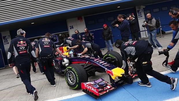 Adrian Newey ve progresos en el motor Honda para 2016