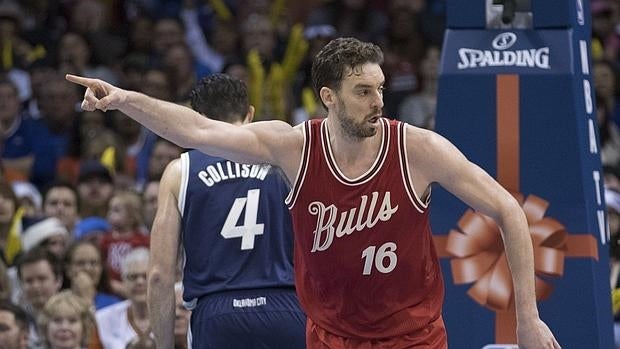 Paul Gasol, en el partido ante Oklahoma