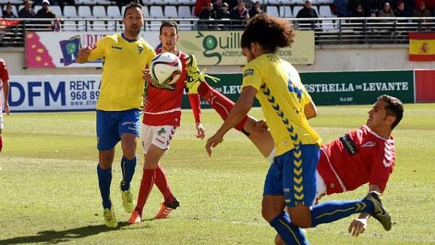 Los jugadores del Cádiz CF, uno a uno