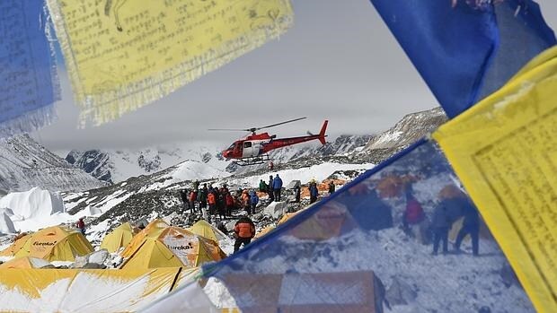 Campo base del Everest en abril de 2015, tras el terremoto