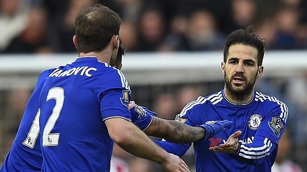 Paso atrás del Chelsea ante el Stoke