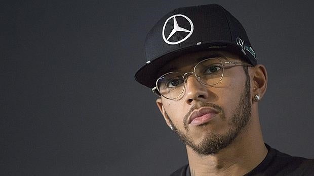 Lewis Hamilton, investigado