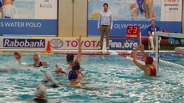 La selección femenina de waterpolo se gana su billete a Río 2016