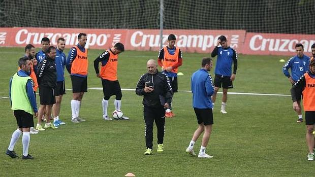 Balona-Cádiz CF: La brújula señala al Sur