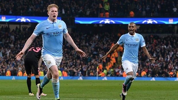 De Bruyne mete al City en semifinales por primera vez