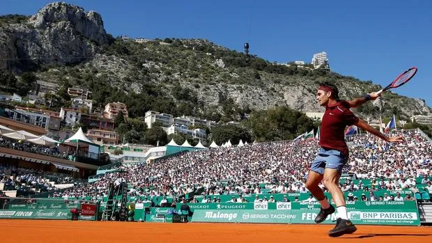 Federer, en su partido contra García López en Montecarlo