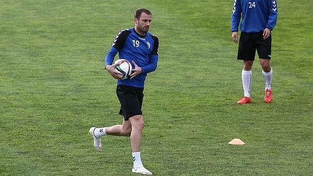 «Despotovic está trabajando mucho pero no ha caído bien en Cádiz»