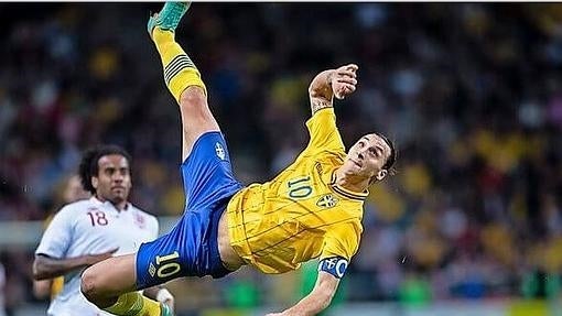 El espectacular remate de Ibrahimovic