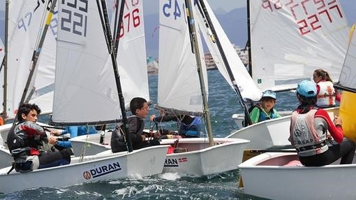 Konitzer no perdona en el Trofeo Durán de Optimist