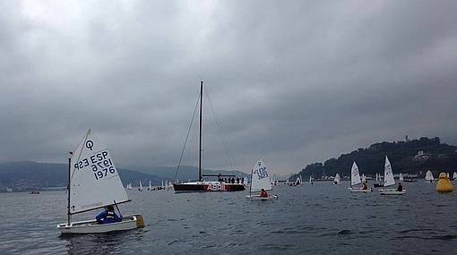 Alba Trigo, campeona de España, manda tras la primera jornada