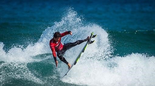 El mejor surf recorrerá las playas españolas