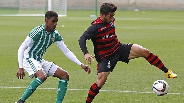 Partido de la UD Melilla ante el filial del Betis