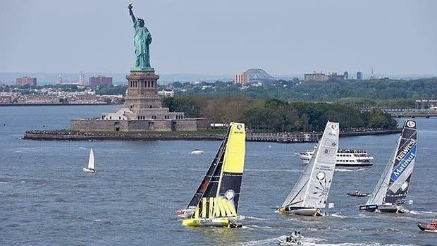 Los IMOCA comienzan con averías