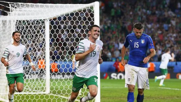 Irlanda se clasifica ante los suplentes de Italia