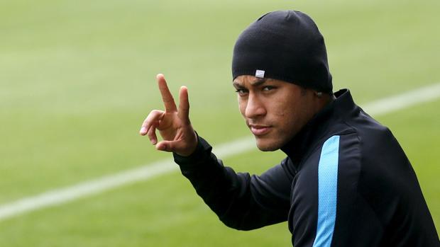 Neymar, en un entrenamiento del Barcelona