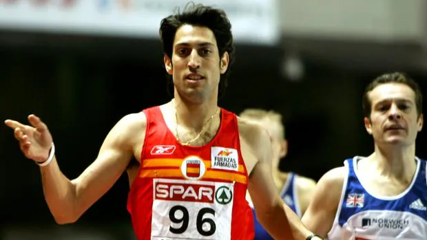 El atleta sevillano Antonio Reina se ha despedido de la competición este sábado en Gijón