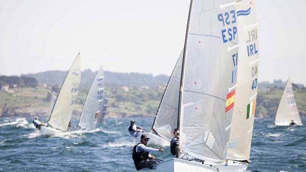 El gaditano Pablo Guitián, campeón de España Finn en La Coruña