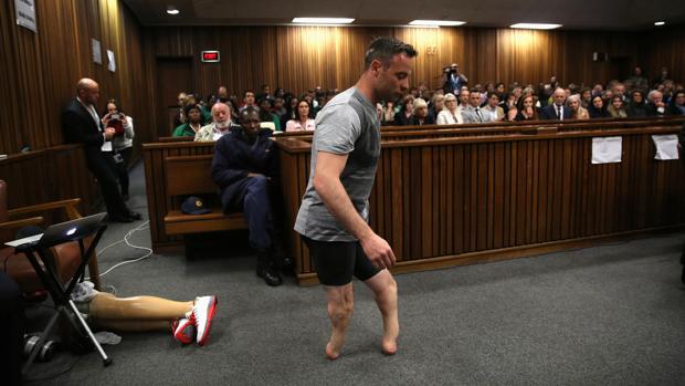 Oscar Pistorius, trasladado al hospital por un posible intento de suicidio
