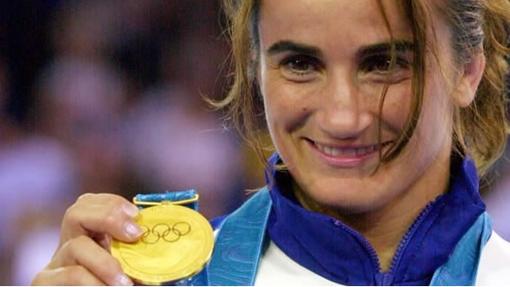 Mireia, quinta española que se cuelga el oro olímpico en una prueba individual