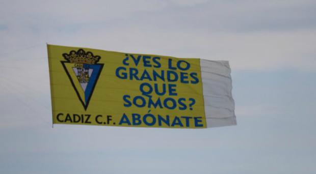 El Cádiz CF roza el cielo para dar el último empujón a su campaña de abonados