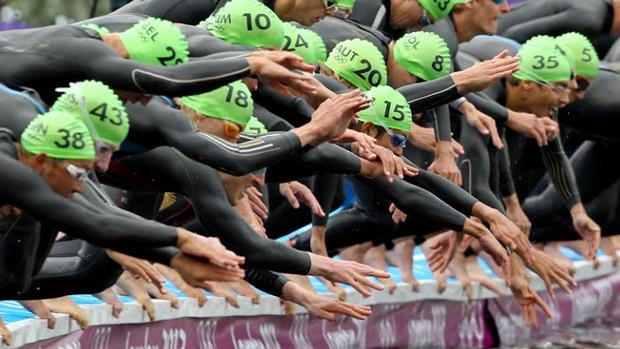 En directo: Alistair Brownlee, campeón de la prueba masculina de triatlón