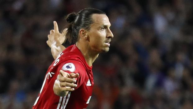 Ibrahimovic lleva la alegría a Old Trafford