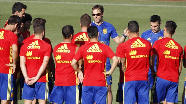 Julen Lopetegui, en su primera charla como seleccionador