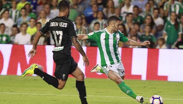 Tablas entre Betis y Granada en un partido loco