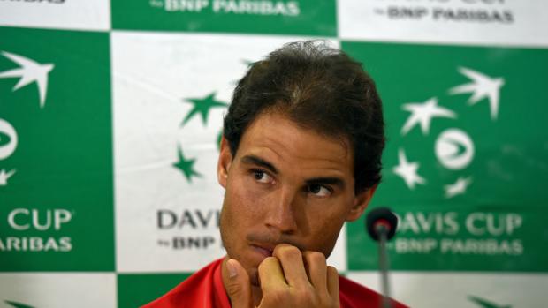 Rafa Nadal, con cara de preocupación