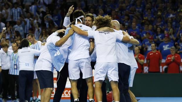 El equipo argentino celebra el pase a la final