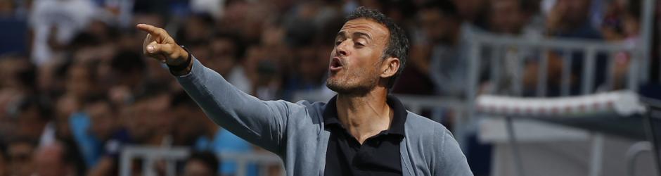 Luis Enrique dirige al Barcelona durante un encuentro