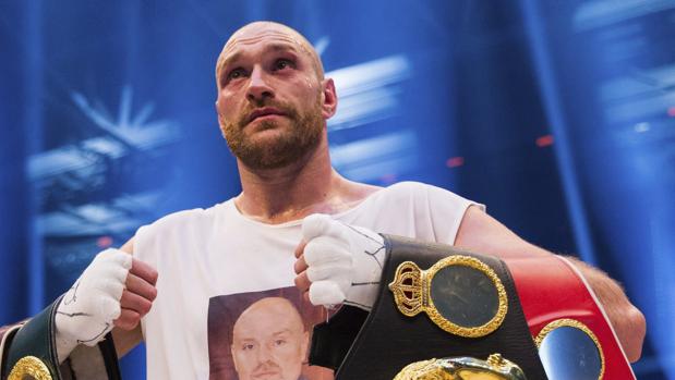 Tyson Fury anuncia su retirada repartiendo improperios y luego se desdice