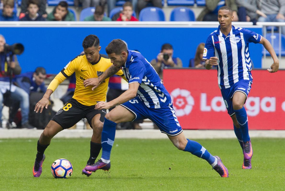 Alavés y Málaga se reparten los puntos