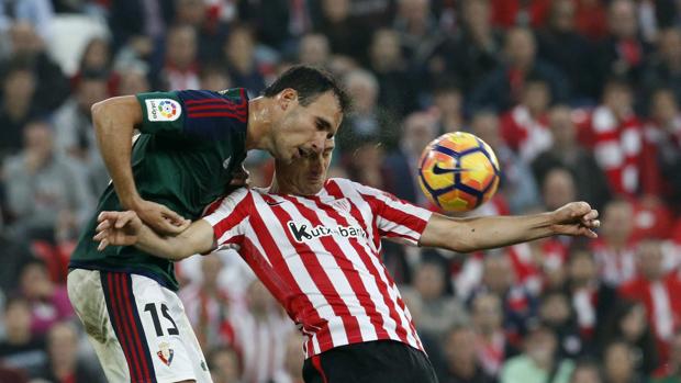 Osasuna araña un empate de San Mamés