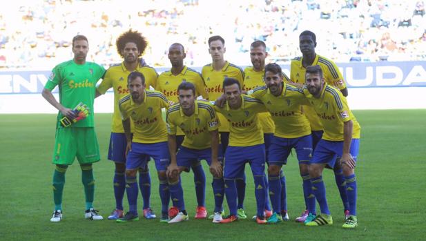 Sigue el partido Cádiz - Huesca