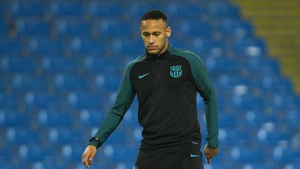 Neymar, durante un entrenamientos con el Barcelona