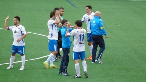 Los jugadores del Borja celebran el resultado