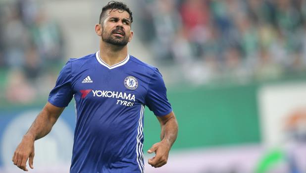 Diego Costa pone líder al Chelsea