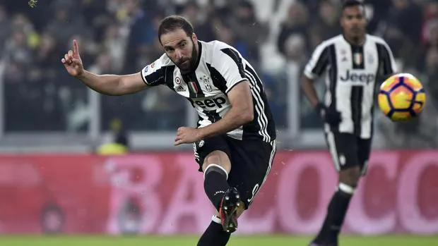 La Juventus hace más sólido su liderato en el Calcio